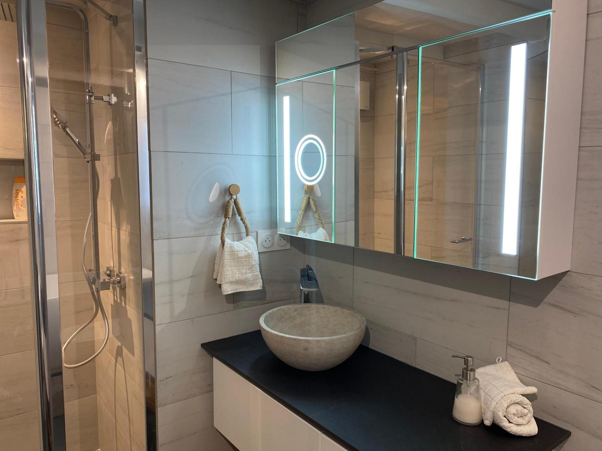 Appartement Avec Piscine Privee Dans Residence Pour 6 Personnes Uzes Exterior photo